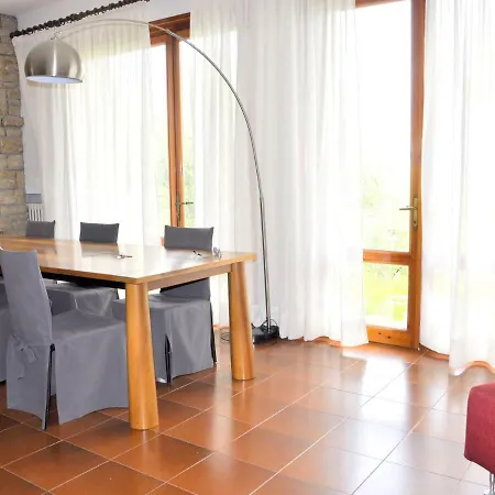 Oliveto Del Garda