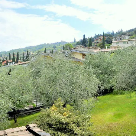 Oliveto Del Garda