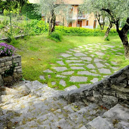 Oliveto Del Garda 펜션 *